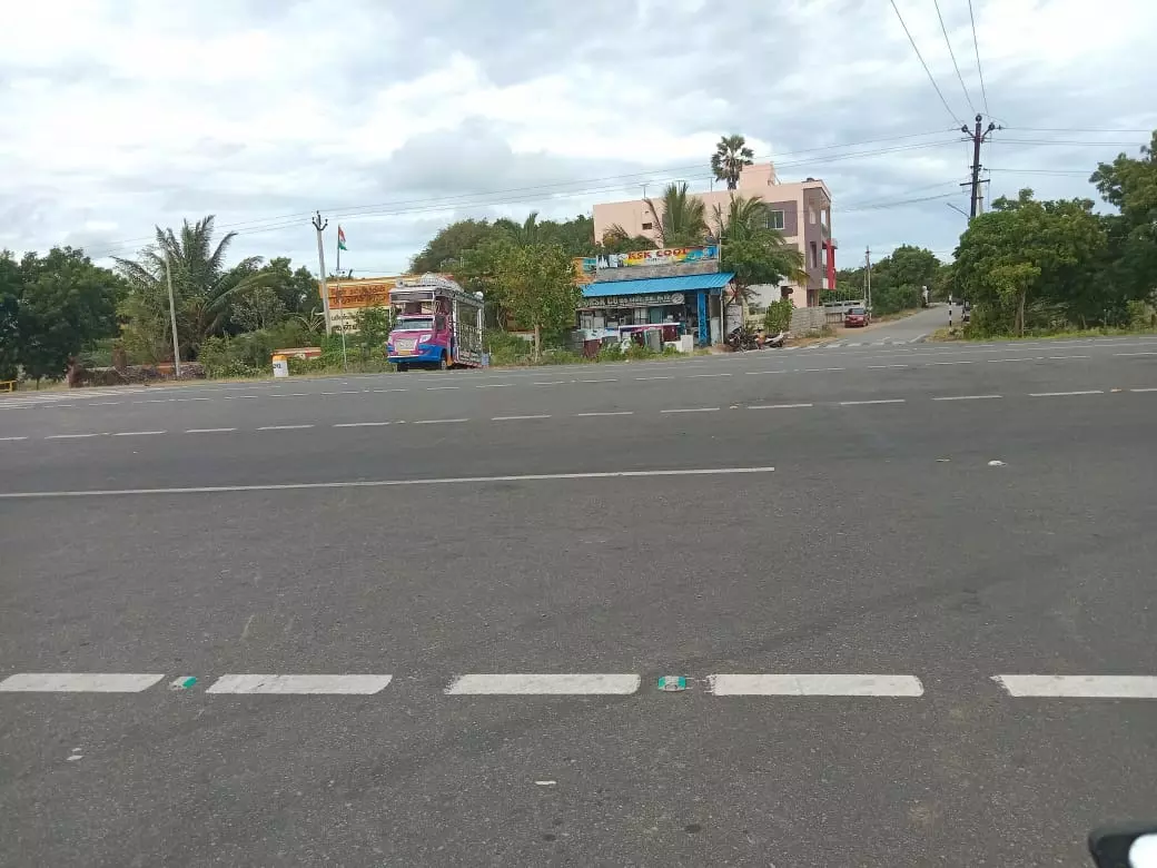 உயர்கோபுர மின்விளக்கு தேவை