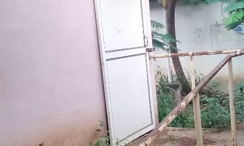 கழிப்பறை பராமரிக்கப்படுமா?