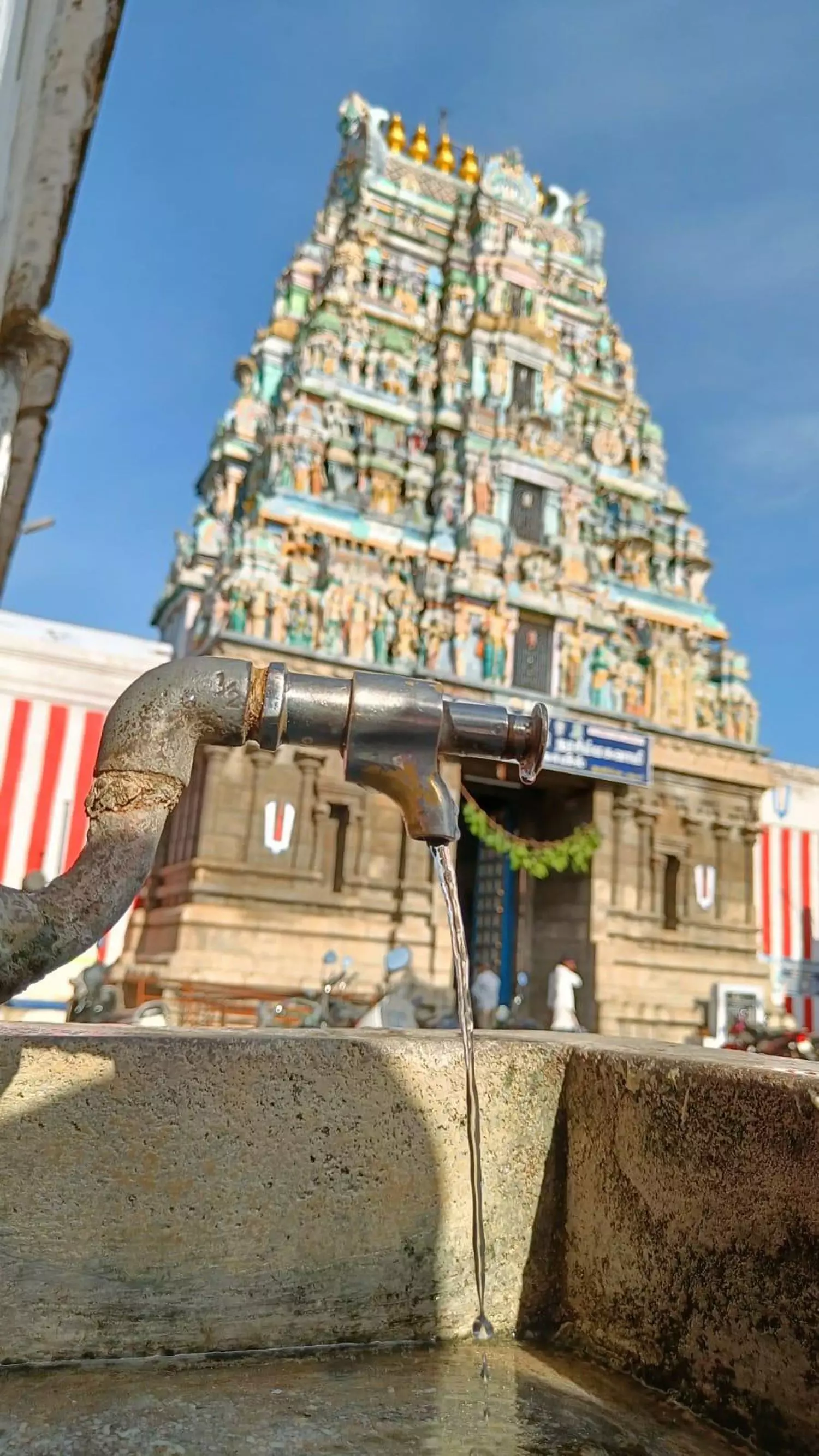 வீணாகும் குடிநீர்