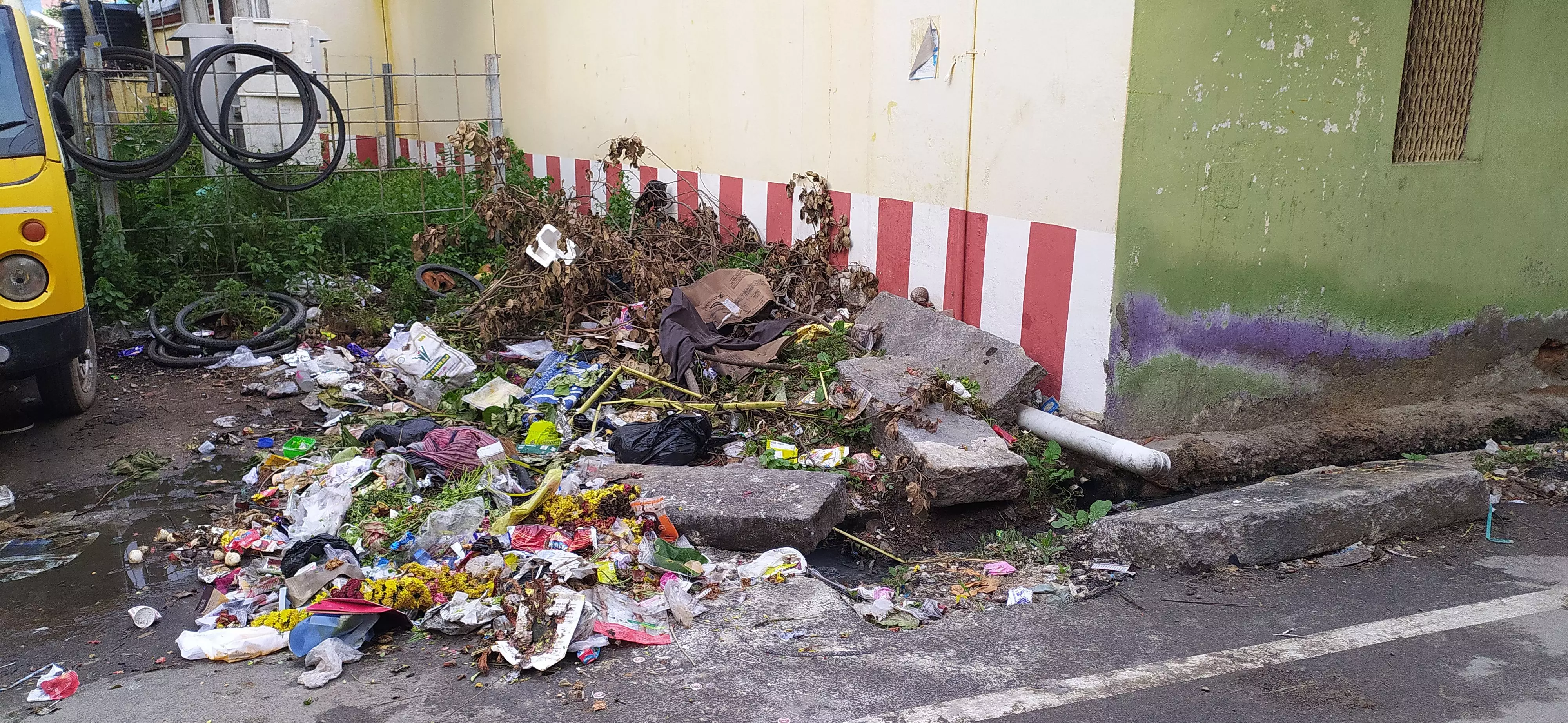 குப்பைகளால் சுகாதார சீர்கேடு