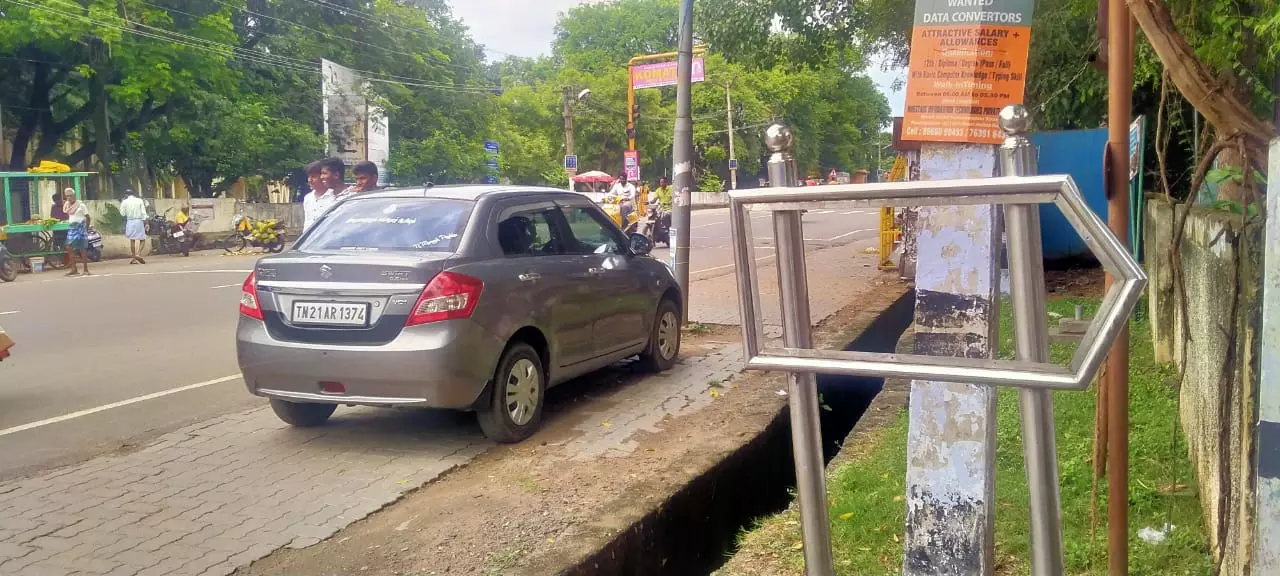 பெயர் பலகையே இல்லாத தெரு?