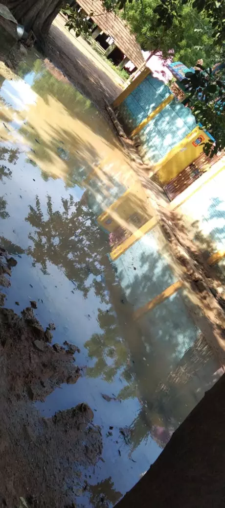 சாலை, வடிகால் வசதி வேண்டும் சாலை, வடிகால் வசதி வேண்டும்