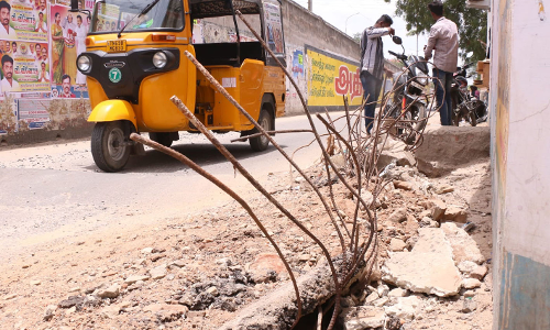 ஆபத்தான கம்பிகள் ஆபத்தான கம்பிகள்