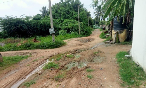 பழுதான சாலை