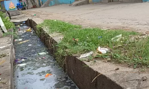 கழிவுநீர் கால்வாய் தூர்வாரப்படுமா?