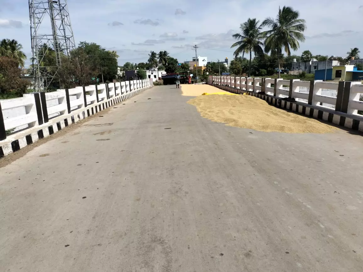 உலர் களம் அமைக்க வேண்டும்