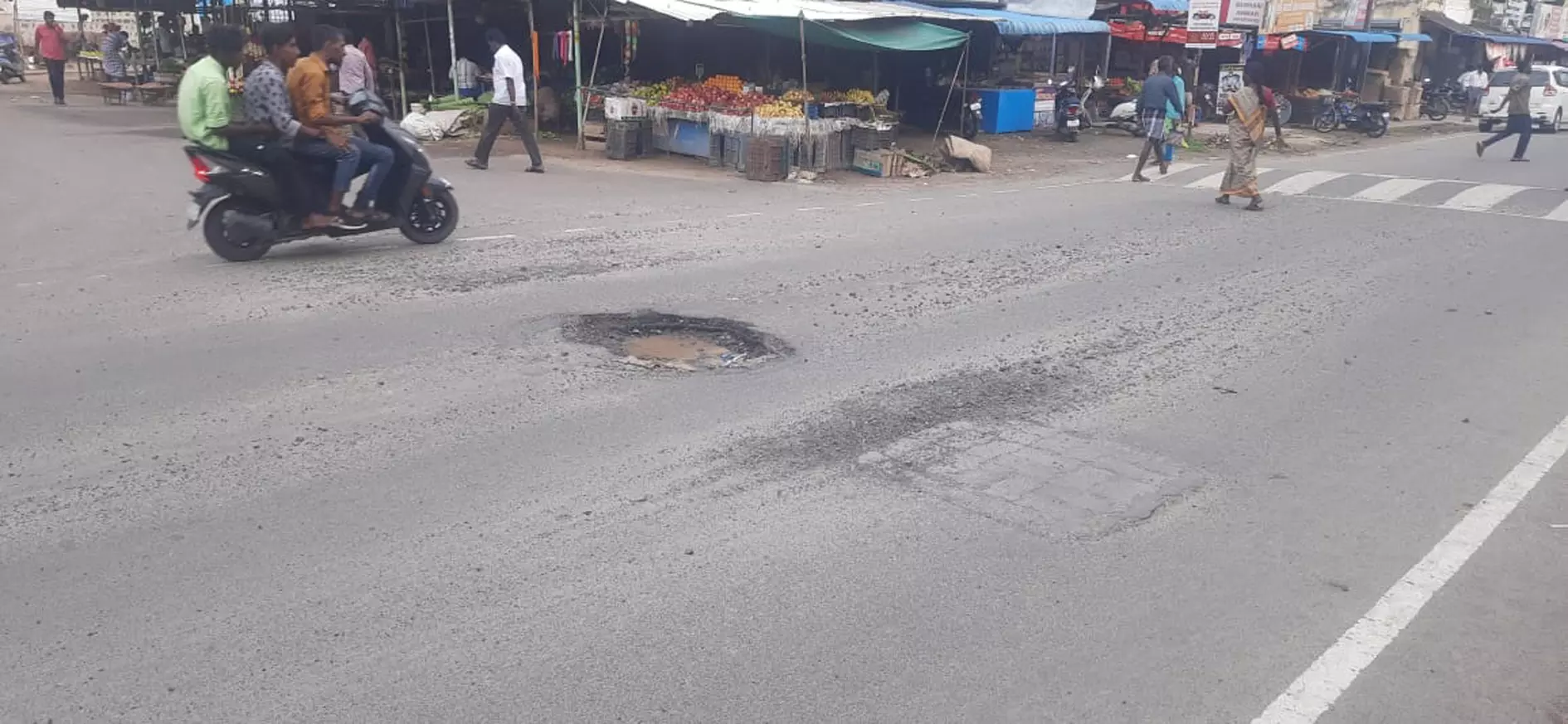 ஆபத்தான பள்ளம்