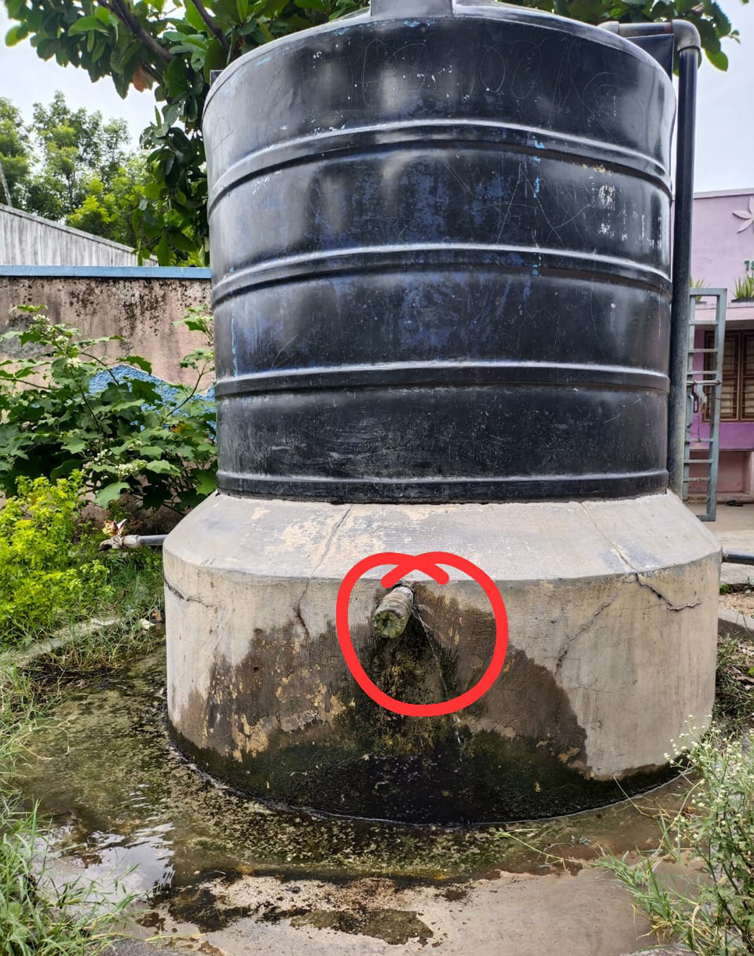 குழாய் பொருத்த வேண்டும்