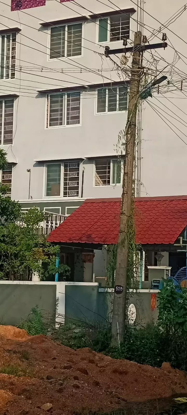 ஆபத்தும் அபாயமும் ஆபத்தும் அபாயமும்