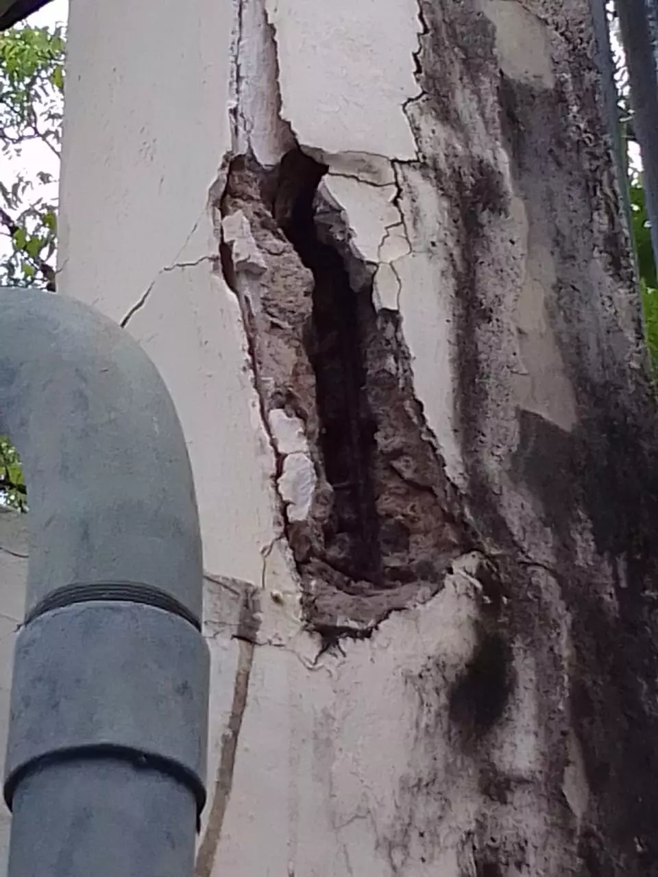 ஆபத்தான நீர்த்தேக்க தொட்டி