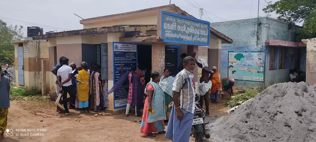 புதிய ரேஷன் கடை கட்டப்படுமா? புதிய ரேஷன் கடை கட்டப்படுமா?