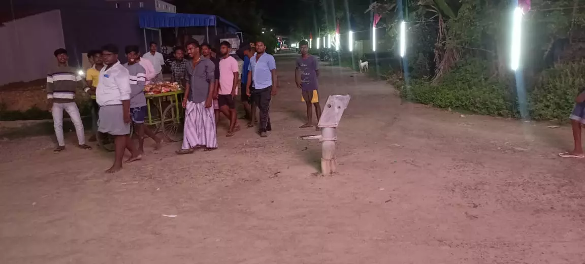 பழுதடைந்த அடிபம்பு