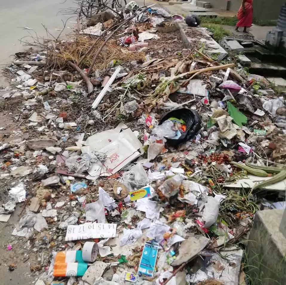 குவிந்து கிடக்கும் குப்பை