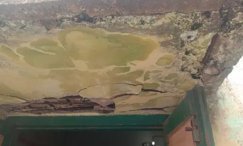 ஆபத்தான வீடுகள்