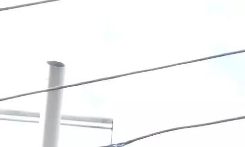 குறைந்த மின்னழுத்தம் குறைந்த மின்னழுத்தம்