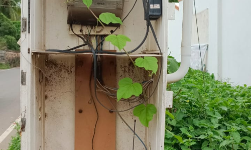 மூடி பொருத்த வேண்டும் மூடி பொருத்த வேண்டும்