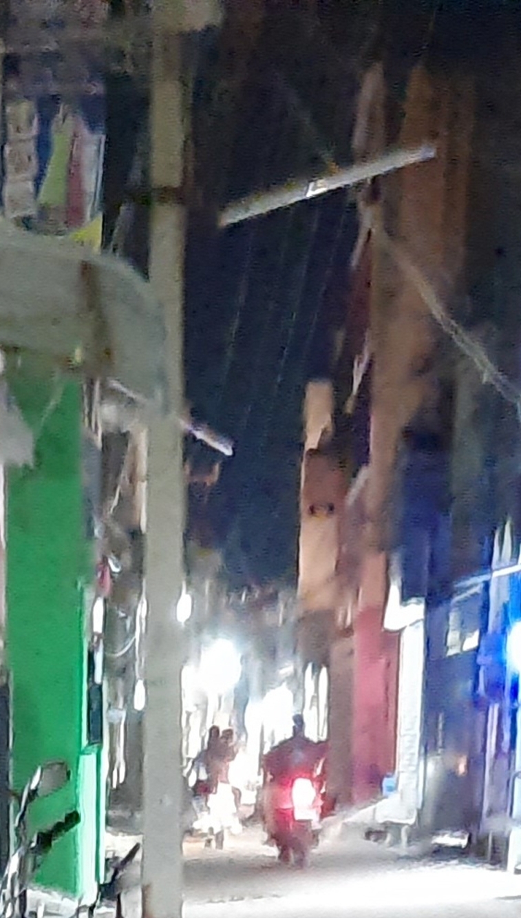 மின்விளக்கு எரியவில்லை