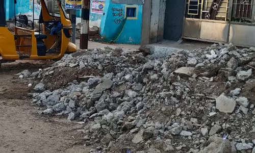 பொதுமக்கள் அவதி