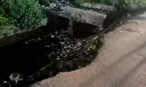 ஆபத்தான பள்ளம்