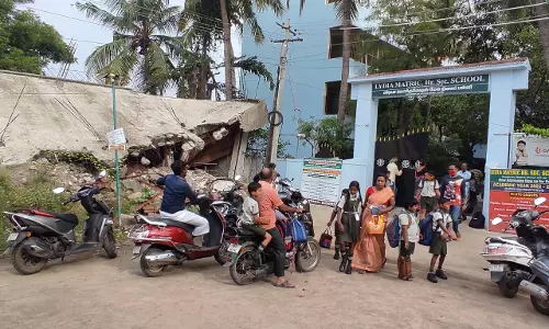 கட்டிட கழிவுகள் அகற்றப்படுமா ?