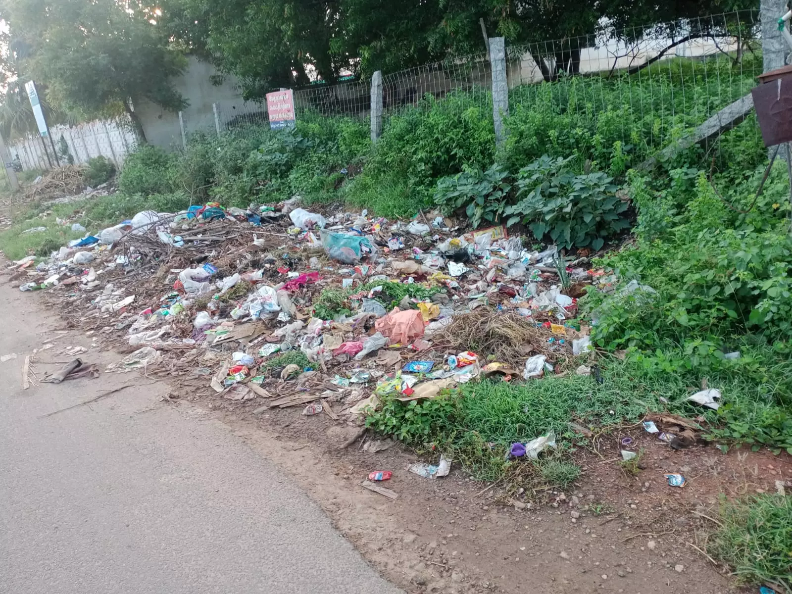 அடிப்படை வசதி இல்லை