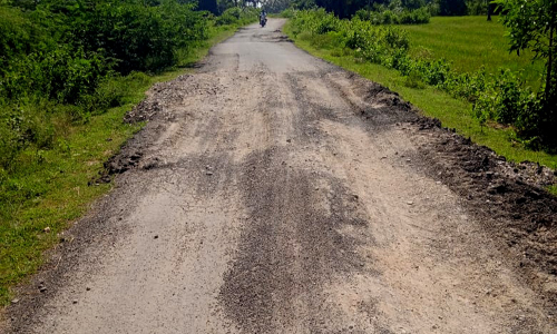 சாலை அமைக்க வேண்டும்