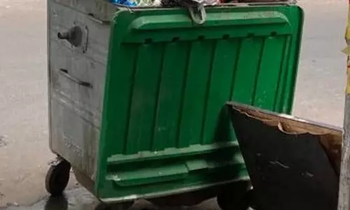 அகற்றாத குப்பைகள்