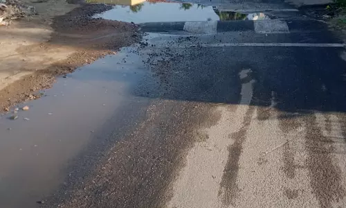 வீணாகும் தண்ணீர்