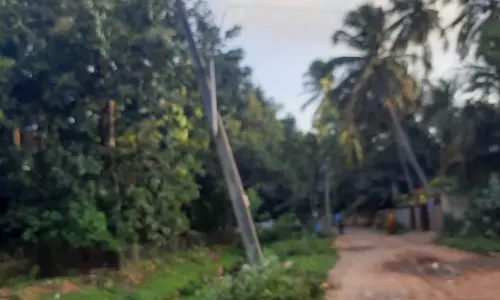 எரியாத தெருவிளக்கு