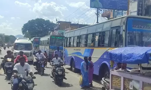 போக்குவரத்து நெரிசல் போக்குவரத்து நெரிசல்