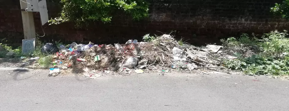 குவிந்து கிடக்கும் குப்பை