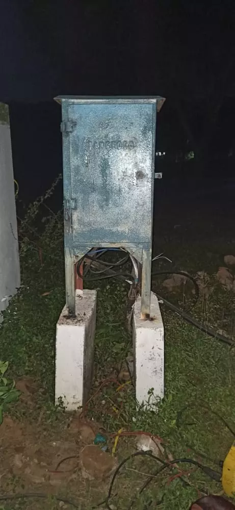 மின் இணைப்பு பெட்டி சரி செய்யப்பட்டது