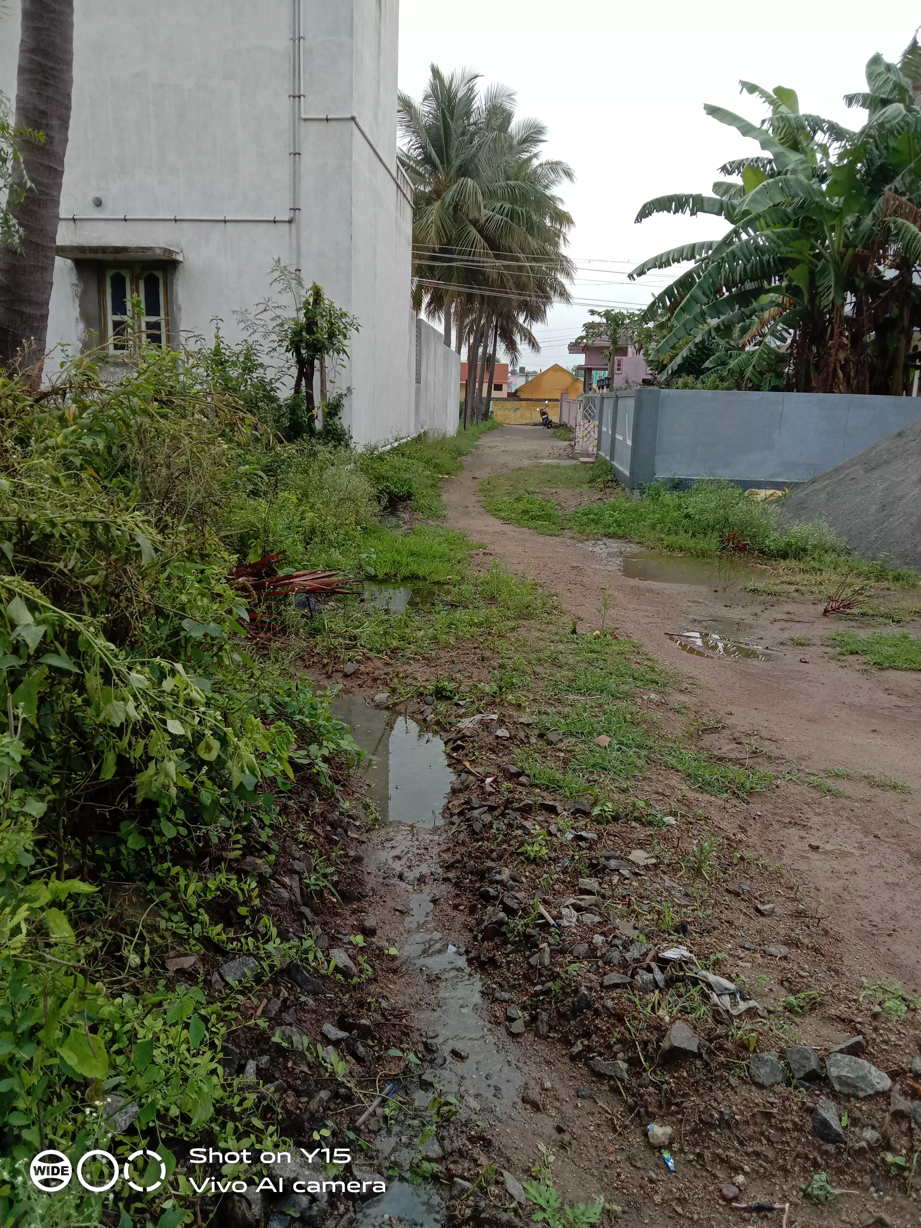 கால்வாய், சாலை வசதி