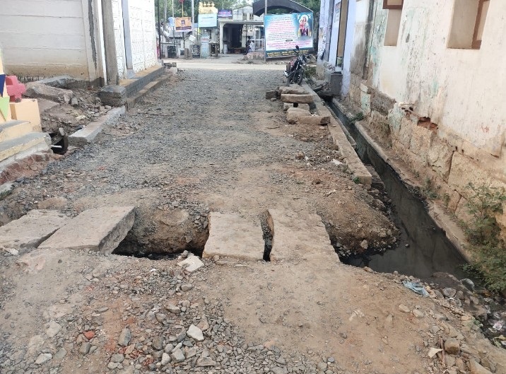 மந்தமாக நடைபெறும் சாலை பணி