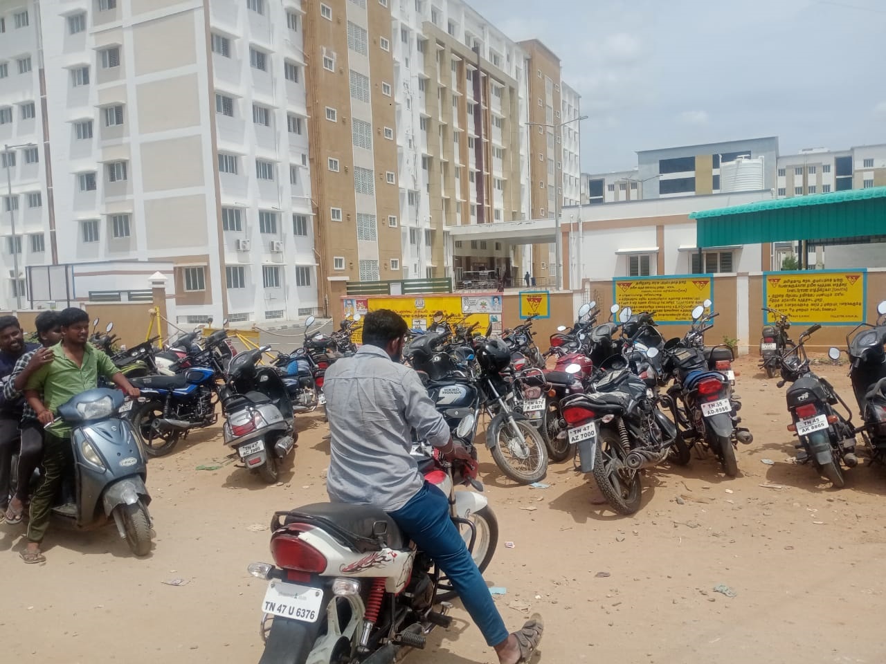 வாகனங்கள் நிறுத்துவது முறைப்படுத்தப்படுமா?