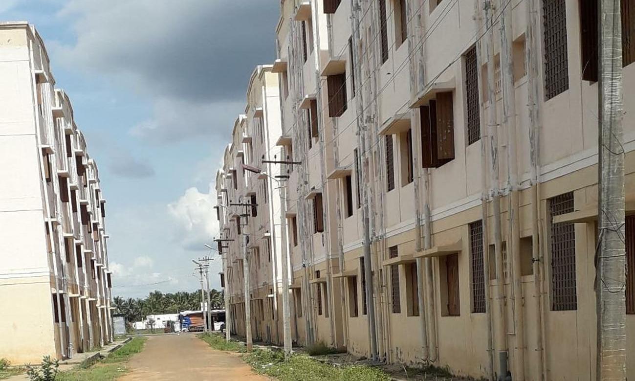 பாதுகாப்பற்ற குடியிருப்பு