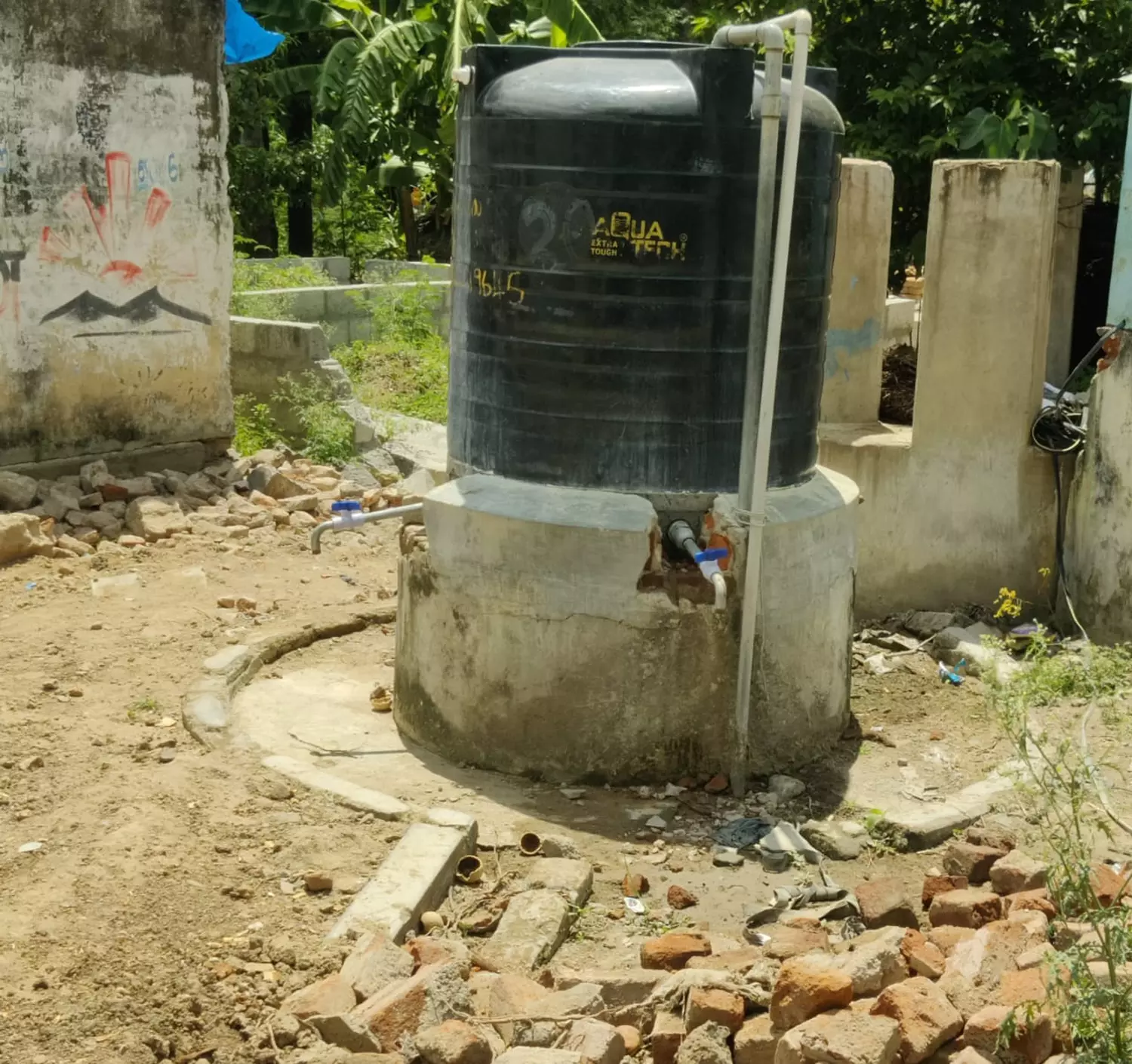 சிறுமின்விசை தொட்டி பழுது சிறுமின்விசை தொட்டி பழுது