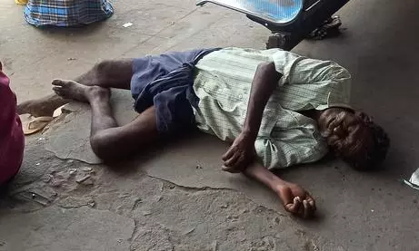 போதை ஆசாமிகள் தொல்லை அதிகரிப்பு போதை ஆசாமிகள் தொல்லை அதிகரிப்பு