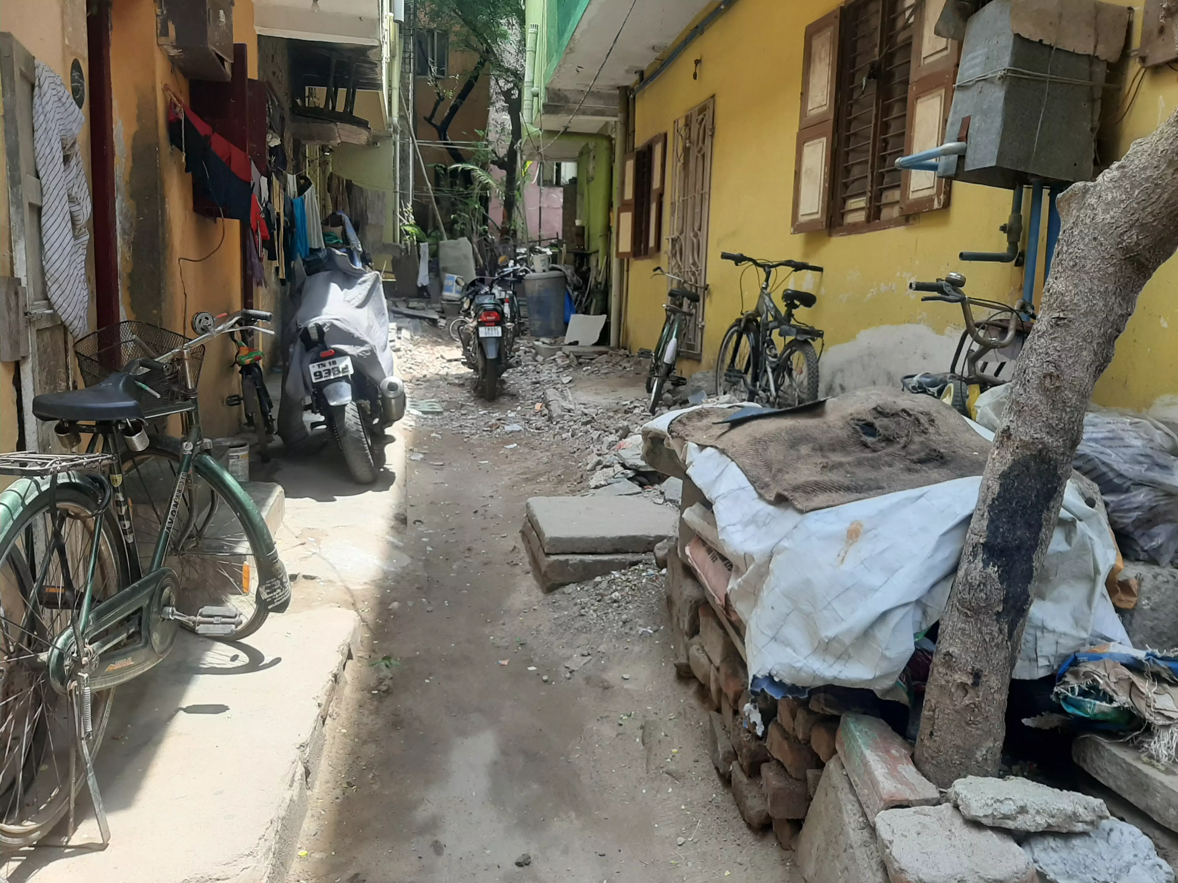 சாலை ஆக்கிரமிப்பு சாலை ஆக்கிரமிப்பு