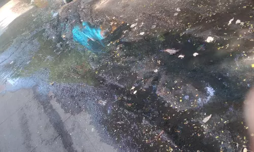 நிரம்பி வழியும் கழிவுநீர்