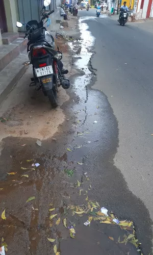 வீணாகும் குடிநீர்