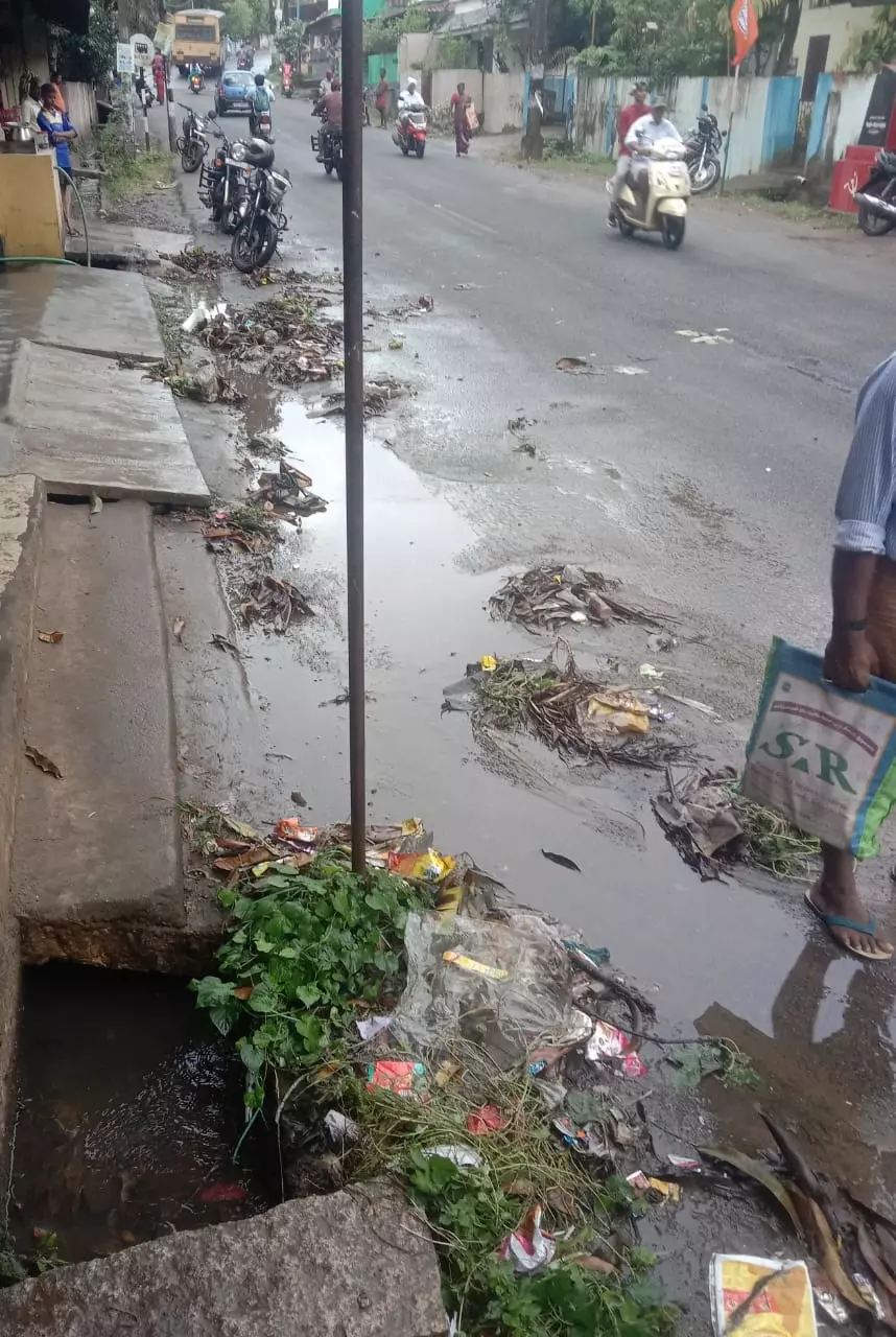சுகாதார சீர்கேடு சுகாதார சீர்கேடு