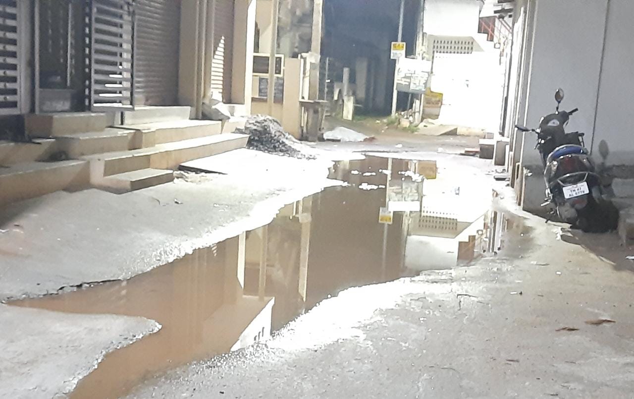 வடிகால் வசதி வேண்டும்