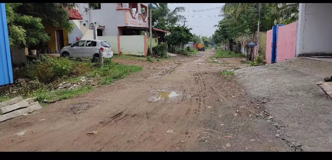 சாலை வசதி வேண்டும்