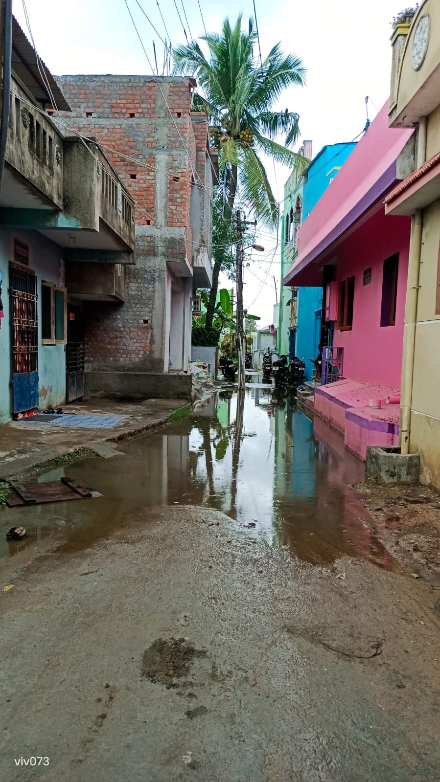 கால்வாய் வசதி வேண்டும் கால்வாய் வசதி வேண்டும்