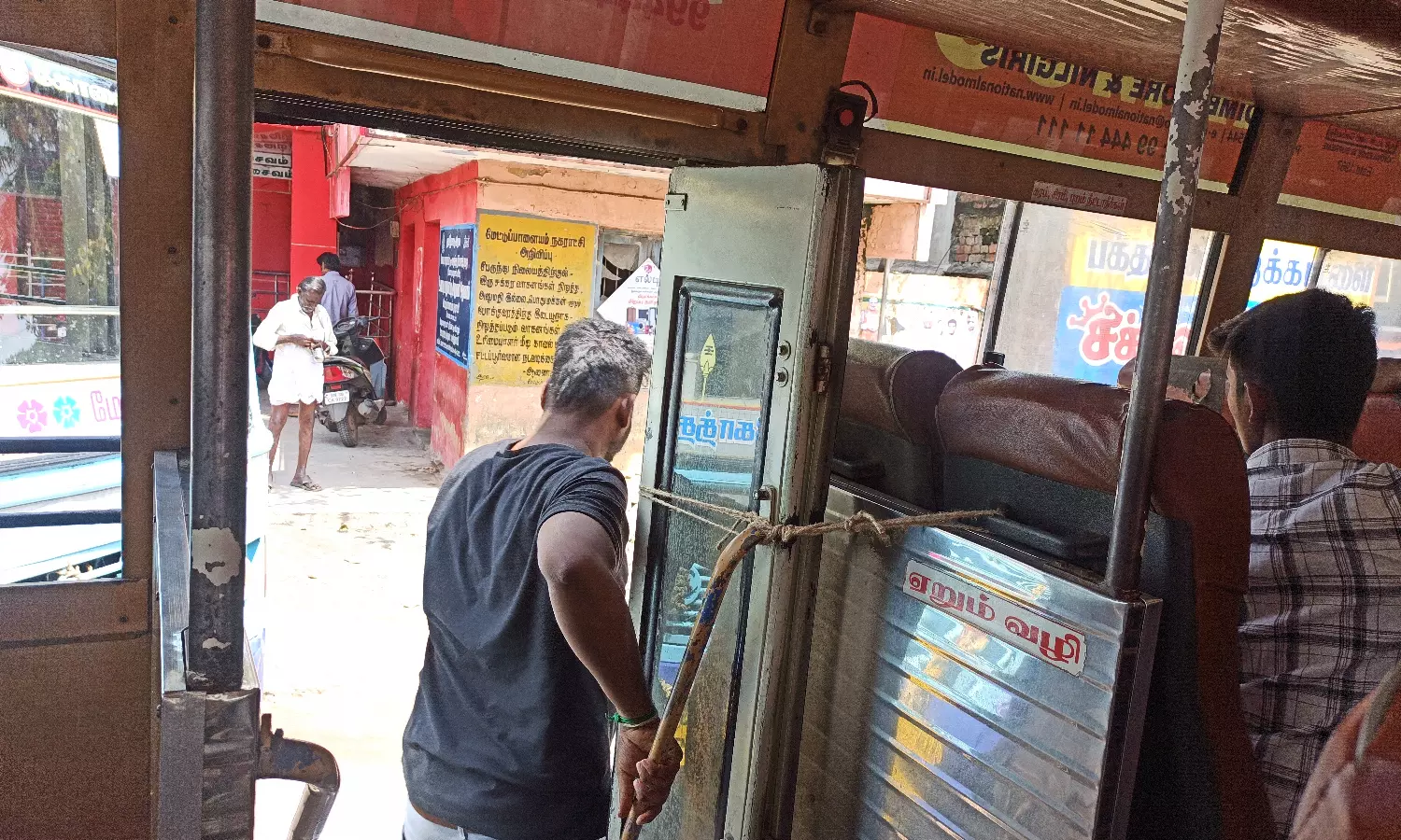 பஸ்கள் முறையாக பராமரிக்கப்படுமா? பஸ்கள் முறையாக பராமரிக்கப்படுமா?