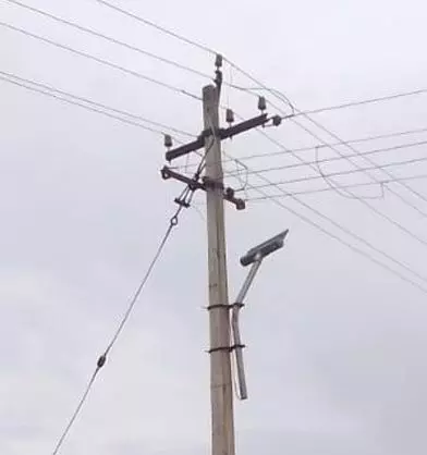 திசைமாறும் தெருவிளக்கு திசைமாறும் தெருவிளக்கு