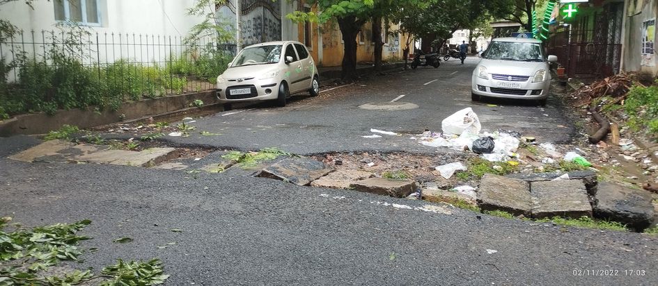 சிமெண்டு சிலாப் சேதம் சிமெண்டு சிலாப் சேதம்