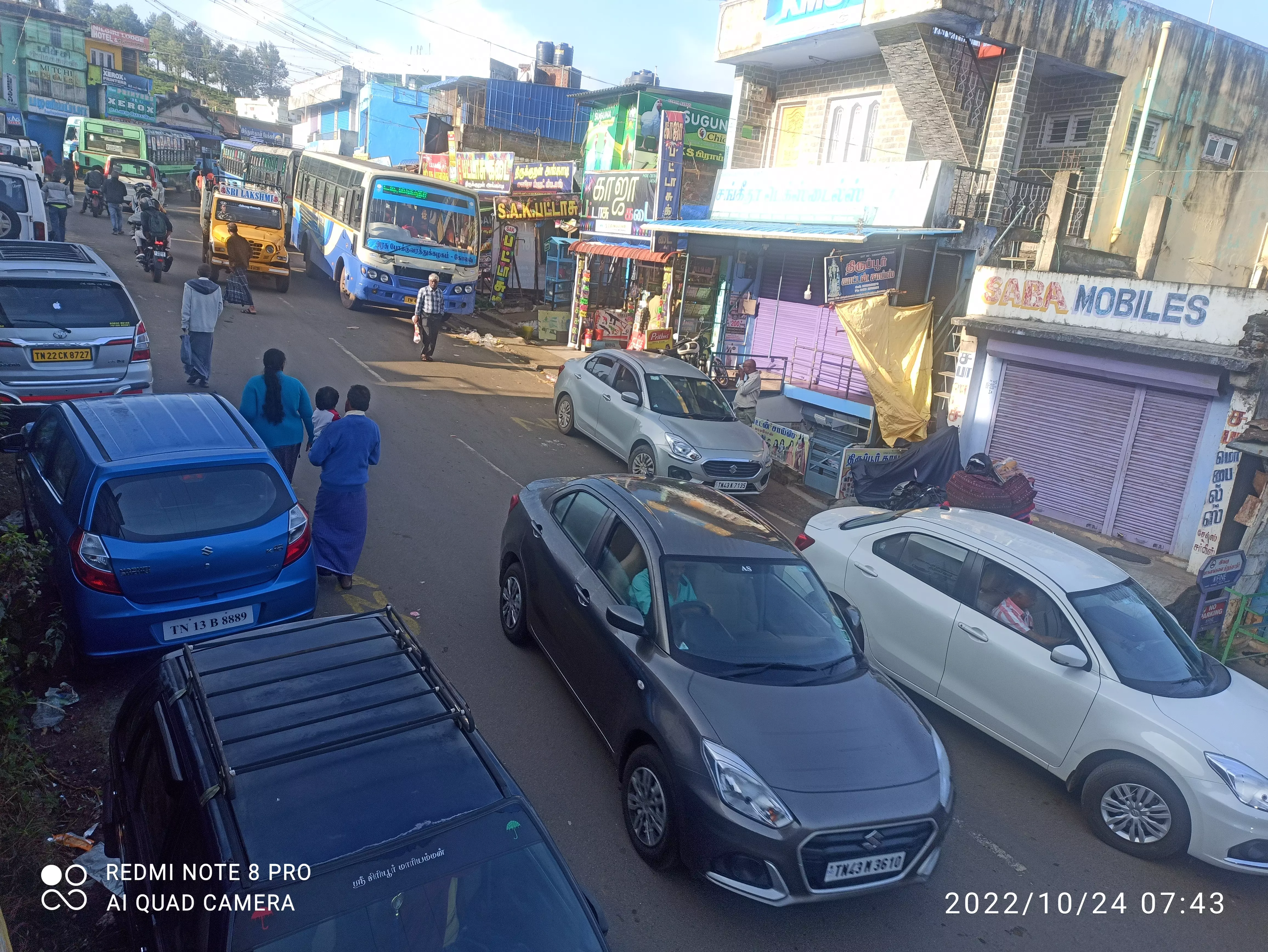 போக்குவரத்து நெரிசல் போக்குவரத்து நெரிசல்