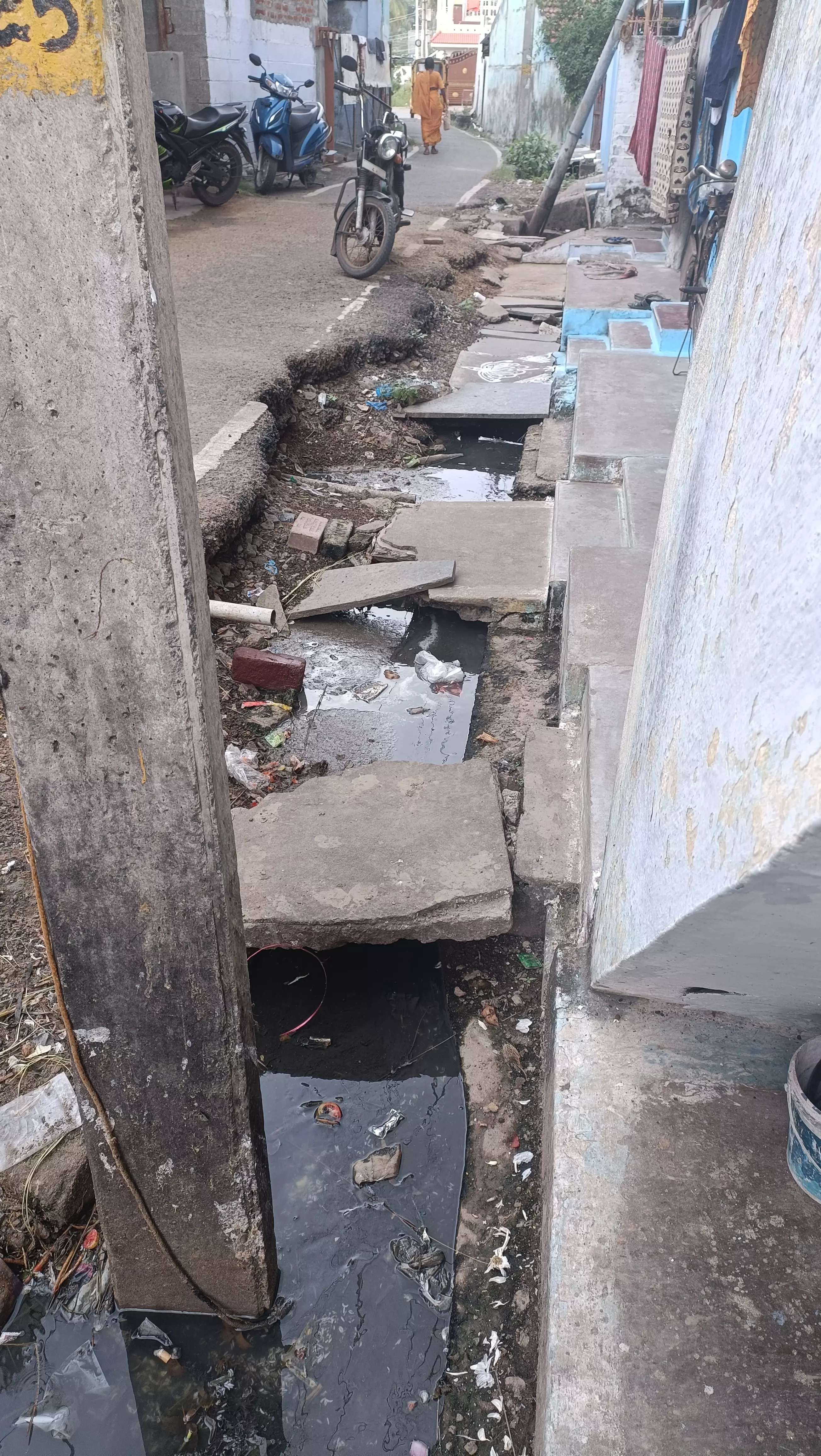 சாக்கடை கால்வாய் அமைக்கப்படுமா? சாக்கடை கால்வாய் அமைக்கப்படுமா?